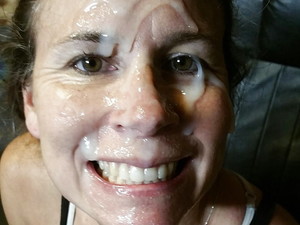 WifeBucket | Paint her face like an artist - only huge amateur facials!