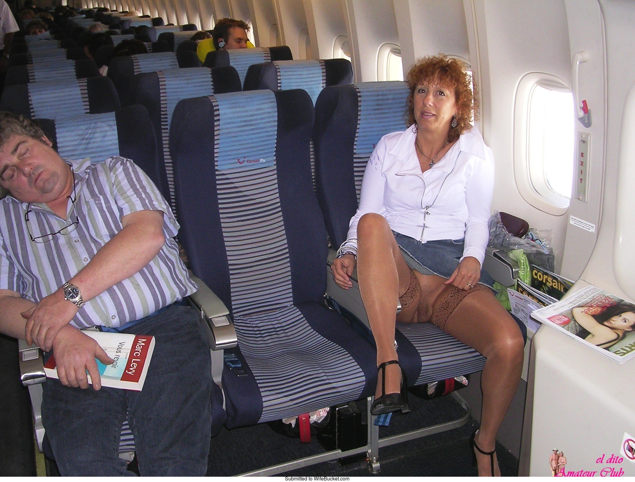 WifeBucket Wives on airplanes picture pic