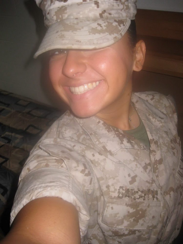 Naked selfies from a military gal