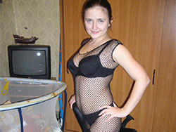 Sex pics from this Russian amateur wife